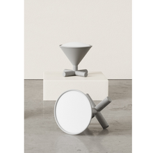 Učitajte sliku u preglednik galerije, / CONO pametna lampa /