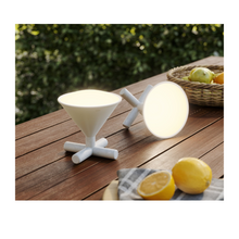 Učitajte sliku u preglednik galerije, / CONO pametna lampa /