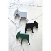 Učitajte sliku u preglednik galerije, / KP DIZAJN ukras TOVAR /