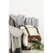 Učitajte sliku u preglednik galerije, / STICKS vješalice /